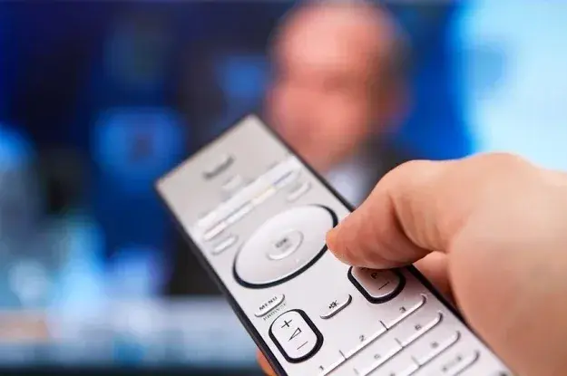 Jak wyłączyć napisy dla niesłyszących w telewizorze Samsung?