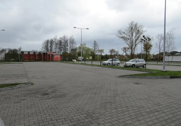Czy niepełnosprawni płacą za parking w Ciechocinku? Sprawdź przepisy
