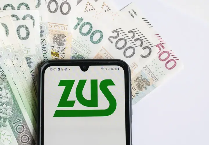 ZUS i polskie banknoty. Sprawdź, ile wynosi zasiłek na dziecko z aspergerem.